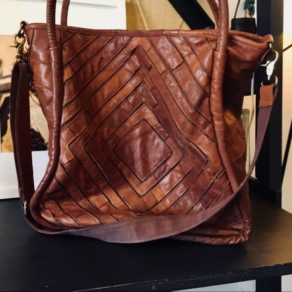 benecio Handbags - Benecio Tote Brown